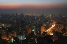 Centro vista do alto noturna
